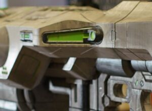 Life-size 3D-printed BFG 9000 from Doom