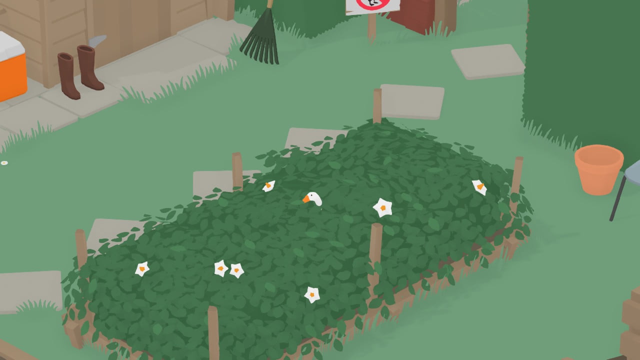 Untitled Goose Game hedge
